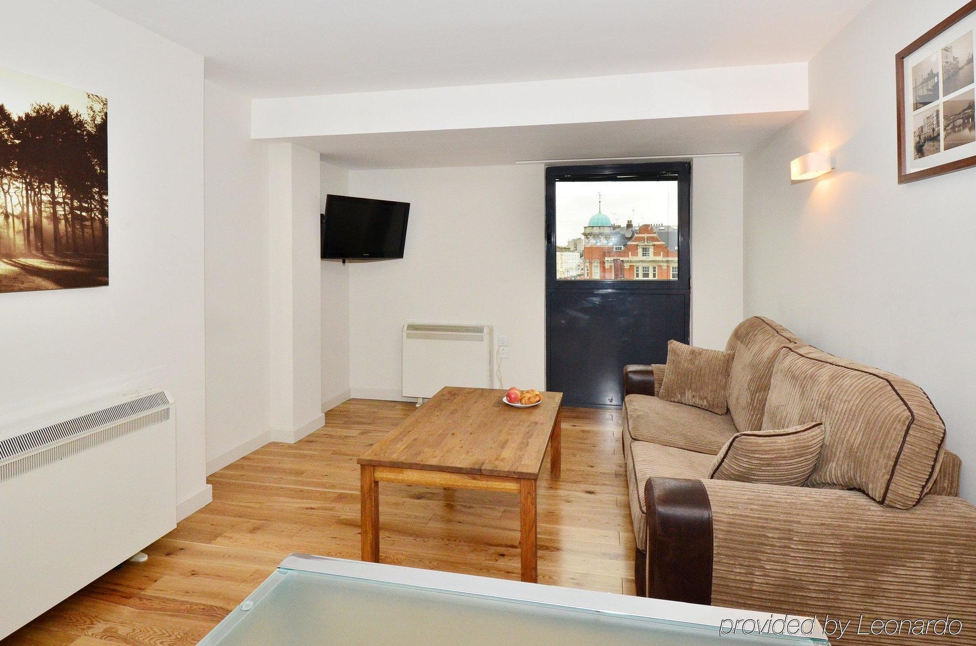 Maida Vale Aparthotel Лондон Екстер'єр фото