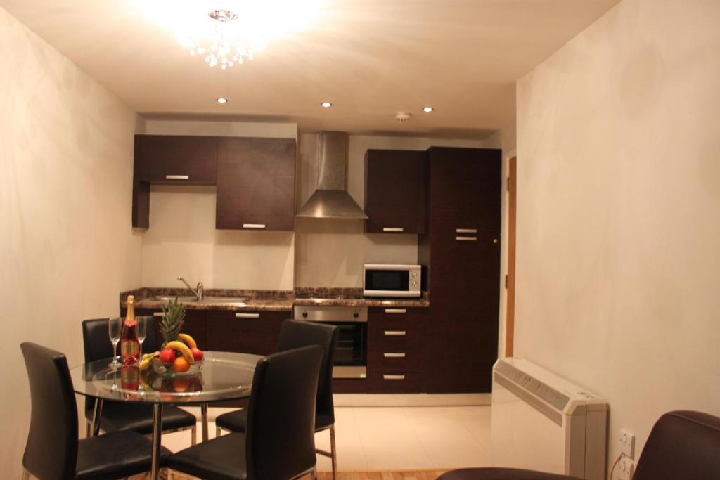 Maida Vale Aparthotel Лондон Екстер'єр фото