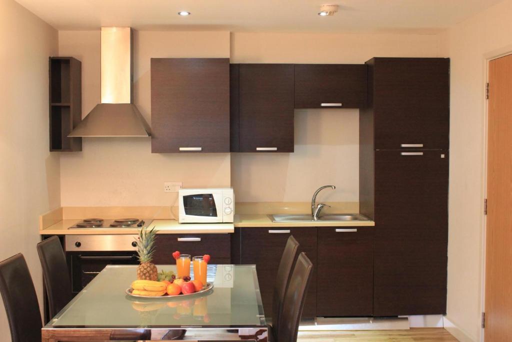 Maida Vale Aparthotel Лондон Екстер'єр фото