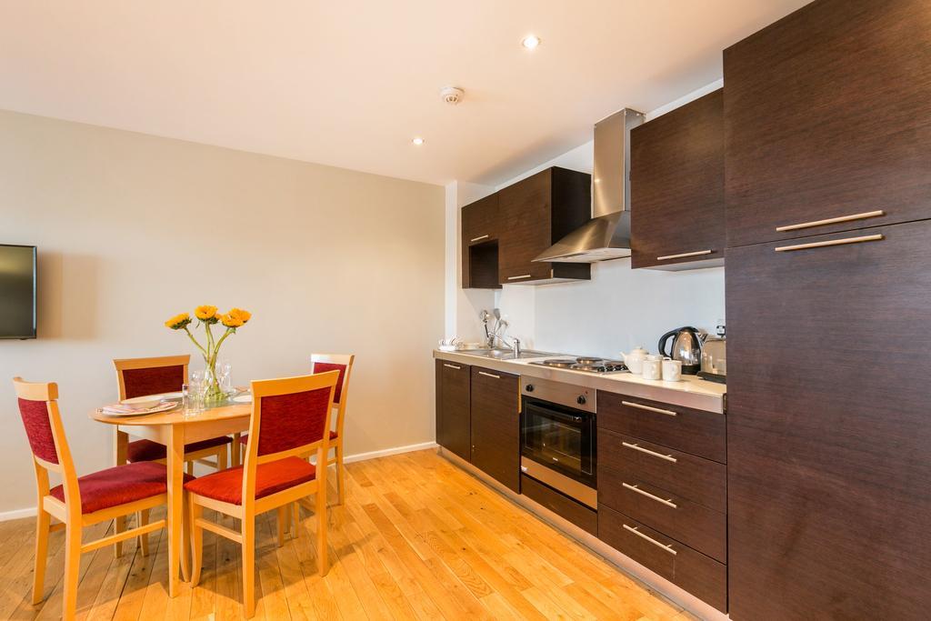 Maida Vale Aparthotel Лондон Екстер'єр фото